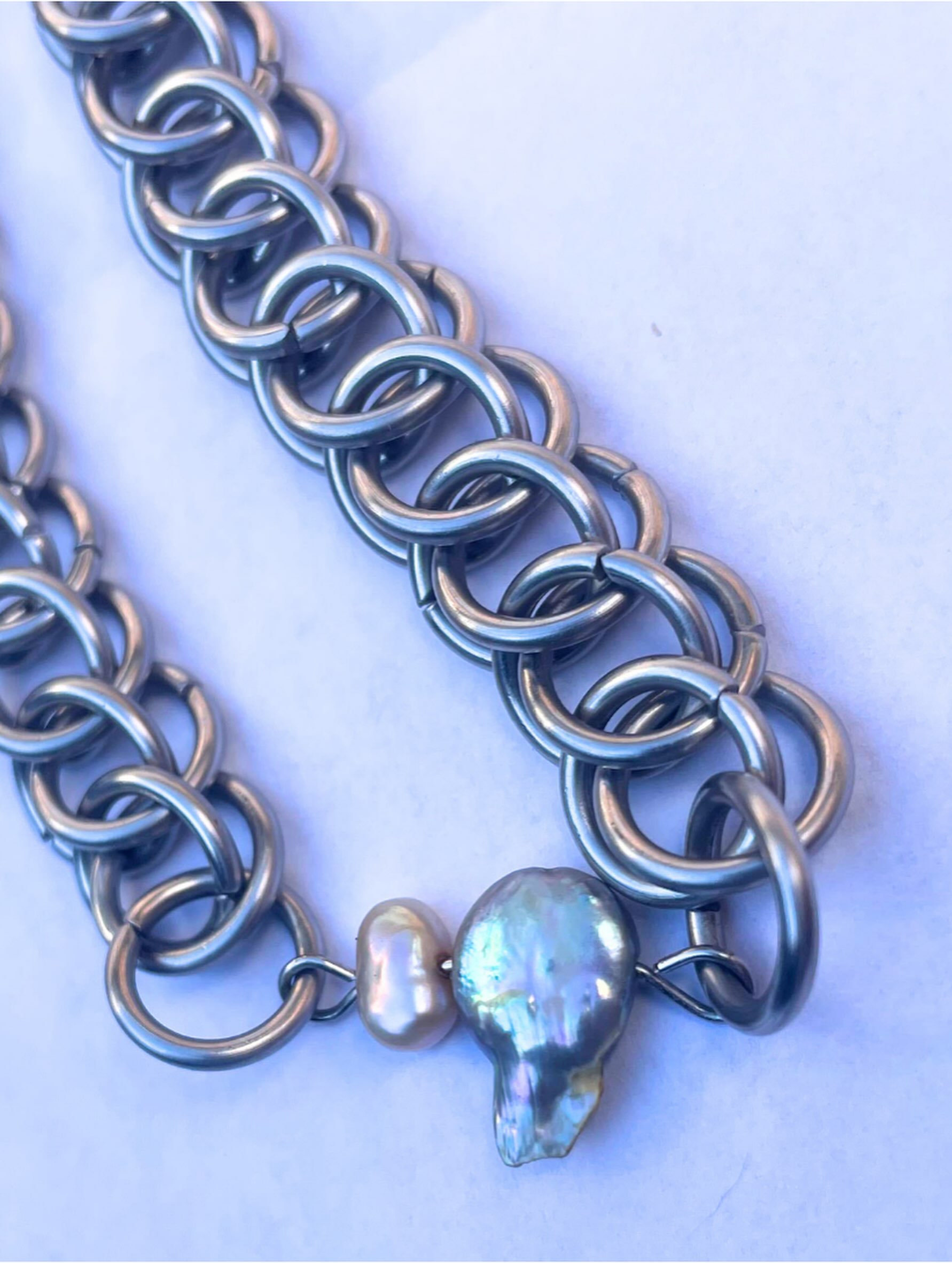 Sisters Necklace detail 3